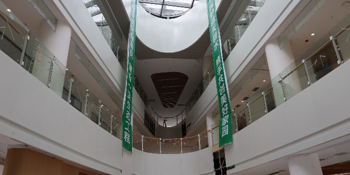 鋁單板定制廠家：鋁單板國標(biāo)厚度及實(shí)際厚度對(duì)照表