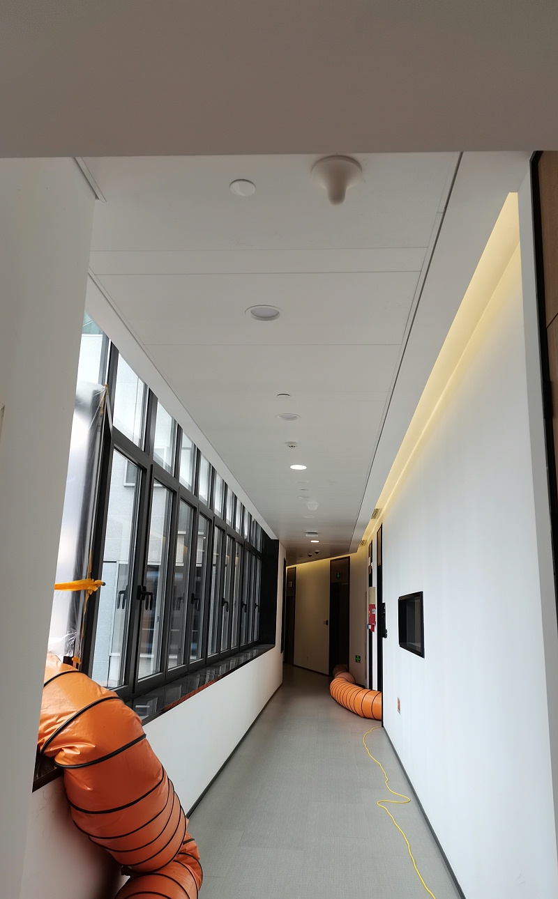 上海廣播大廈@白色鋁單板