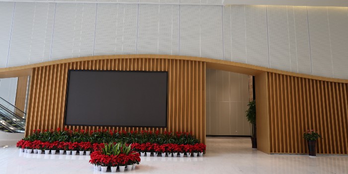 鋁單板定制產品有什么特點？和鋁單板廠家合作有什么優勢？