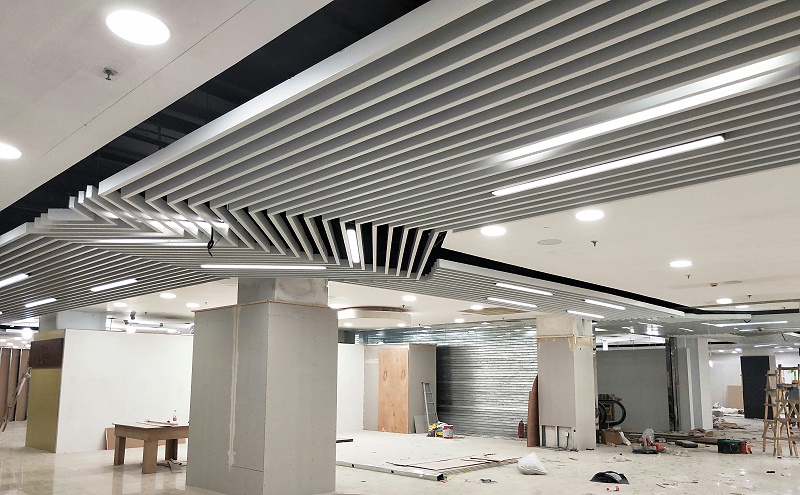 淞滬路巴黎春天@鋁方通拼角