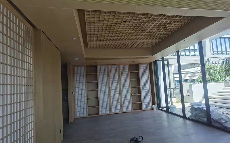 杭州市濱江區(qū)中贏星際@木紋鋁單板和木紋鋁格柵組合